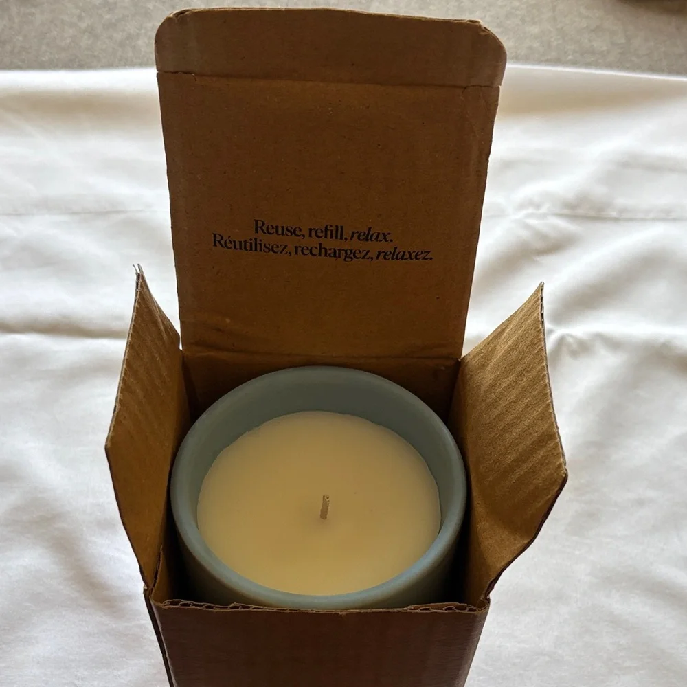 Soli Neroli Blue & Gold Ceramic Candle by